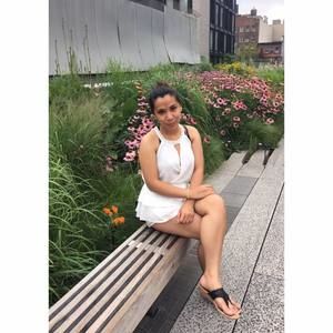 Meet your Posher, Estrella